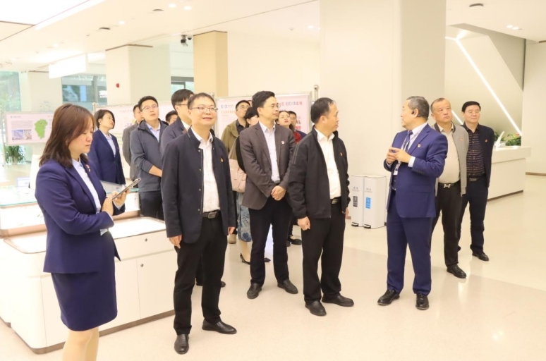 快猫
商学院开展党建共建仪式暨主题党日活动