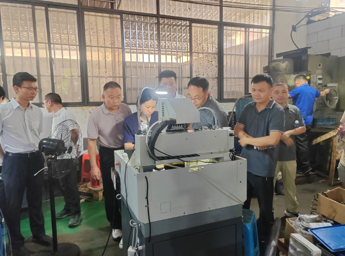 快猫
博士团赴广昌助推磁性材料产业高质量发展